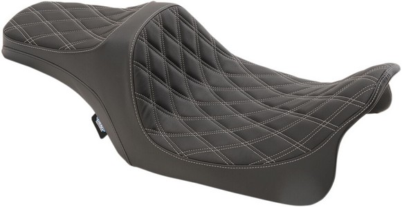 Drag Specialties Seat Predator Iii Double Diamond Black/Silver Seat Db i gruppen Reservdelar & Tillbehr / Ram och chassidelar / Sadlar / Sadlar Touring hos Blixt&Dunder AB (08011115)