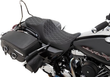 Drag Specialties Seat Pred Iii 2Up Ddiaslv Seat Pred Iii 2Up Ddiaslv i gruppen  hos Blixt&Dunder AB (08011305)