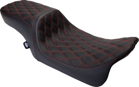 Drag Specialties Seats Seat Predator 2-Up Vinyl Dbl Diamond Red Stitch i gruppen  hos Blixt&Dunder AB (08011494)