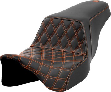 Saddlemen Step-Up Seat - Front Lattice Stitch - Orange Stitch Seat Ste i gruppen Reservdelar & Tillbehr / Ram och chassidelar / Sadlar / Sadlar Touring hos Blixt&Dunder AB (08011573)