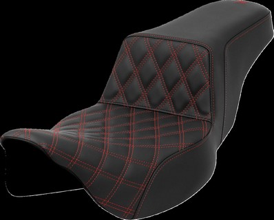 Saddlemen Step-Up Seat - Front Lattice Stitch - Red Stitch - Extended i gruppen Reservdelar & Tillbehr / Ram och chassidelar / Sadlar / Sadlar Touring hos Blixt&Dunder AB (08011580)