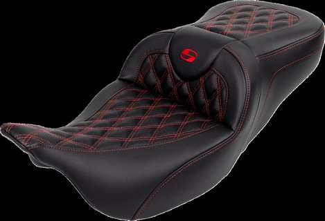 Saddlemen Seat Roadsofa Ls W/Br Red Stitch Seat Road Sofa - Flt 08-Up i gruppen Reservdelar & Tillbehr / Ram och chassidelar / Sadlar / Sadlar Touring hos Blixt&Dunder AB (08011609)