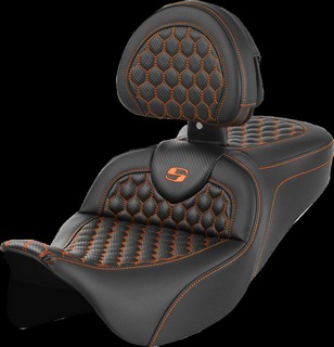 Saddlemen Roadsofa? Seat - Honeycomb - Orange Stitch - With Backrest i gruppen Reservdelar & Tillbehr / Ram och chassidelar / Sadlar / Sadlar Touring hos Blixt&Dunder AB (08011645)