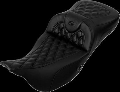 Saddlemen Seat Roadsofa Cf Ls Heat Ext Rch Seat Road Sofa - Flt 08-Up i gruppen Reservdelar & Tillbehr / Ram och chassidelar / Sadlar / Sadlar Touring hos Blixt&Dunder AB (08011697)