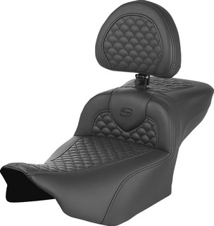Saddlemen Seat Roadsofa Scallop Extended Reach W/Driver Br Seat Roadso i gruppen Reservdelar & Tillbehr / Ram och chassidelar / Sadlar / Sadlar Touring hos Blixt&Dunder AB (08011939)