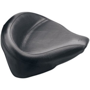 Mustang Seat Wide Solo Vintage Smooth Seat Wd Vin Solo 84-99 St i gruppen Reservdelar & Tillbehr / Ram och chassidelar / Sadlar / Sadlar Softail hos Blixt&Dunder AB (08020461)