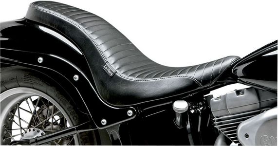 Le Pera Seat Cobra Full-Length 2-Up Pleated Black Seat Cobra Pltd 06-1 i gruppen Reservdelar & Tillbehr / Ram och chassidelar / Sadlar / Sadlar Softail hos Blixt&Dunder AB (08020613)