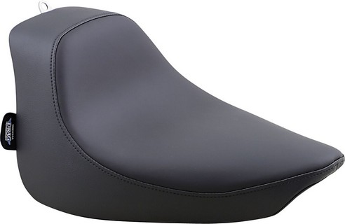 Drag Specialties Seats Seat Solo Front Solo Vinyl Black Seat Solo Smth i gruppen Reservdelar & Tillbehr / Ram och chassidelar / Sadlar / Sadlar Softail hos Blixt&Dunder AB (08020638)