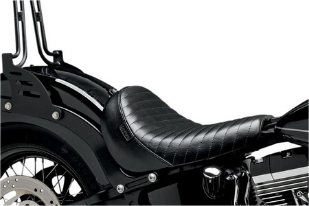Le Pera Seat Bare Bones Pleated Black Seat Bbones Pltd Fxs11-13 i gruppen Reservdelar & Tillbehr / Ram och chassidelar / Sadlar / Sadlar Softail hos Blixt&Dunder AB (08020756)