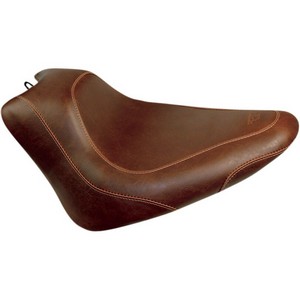 Mustang Seat Wide Tripper? Solo Vintage Smooth Brown Seat Wdtrpr Solo i gruppen Reservdelar & Tillbehr / Ram och chassidelar / Sadlar / Sadlar Softail hos Blixt&Dunder AB (08020771)