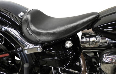 Le Pera Seat Bare Bones Solo Black Seat B Bones 13-17 Fxsb i gruppen Reservdelar & Tillbehr / Ram och chassidelar / Sadlar / Sadlar Softail hos Blixt&Dunder AB (08020873)