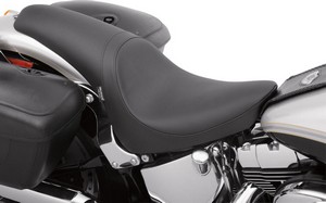 Drag Specialties Seat Predator Low Profile Smooth Black Seat Predatr S i gruppen Reservdelar & Tillbehr / Ram och chassidelar / Sadlar / Sadlar Softail hos Blixt&Dunder AB (08020924)