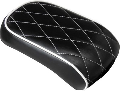 Le Pera Bare Bones Pillion Pad - Diamond - Black W/ White Stitch - Fl i gruppen Reservdelar & Tillbehr / Ram och chassidelar / Sadlar / Sadlar Touring hos Blixt&Dunder AB (08021528)