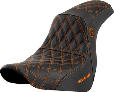 Saddlemen Seat Sdc Perf Gripper Orange Stitch Seat Pro Serie Sdc Flsb/ i gruppen Reservdelar & Tillbehr / Ram och chassidelar / Sadlar / Sadlar Softail hos Blixt&Dunder AB (08021594)