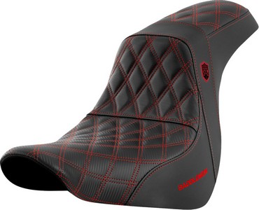 Saddlemen Seat Sdc Perf Gripper Red Stitch Seat Pro Serie Sdc Flsb/Fxl i gruppen Reservdelar & Tillbehr / Ram och chassidelar / Sadlar / Sadlar Softail hos Blixt&Dunder AB (08021595)