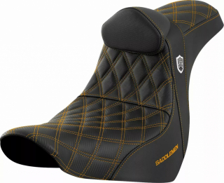 Saddlemen Seat Sdc Perf Gripper W/Br Gold Stitch Seat Sdc Perf Gripper i gruppen  hos Blixt&Dunder AB (08021598)