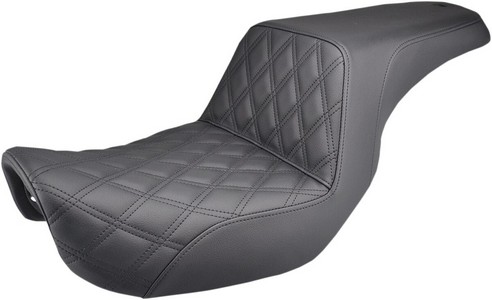 Saddlemen 2-Up Seat Step Up Front|Rear Saddlehyde?|Saddlegel? Black Se i gruppen Reservdelar & Tillbehr / Ram och chassidelar / Sadlar / Saddlemen hos Blixt&Dunder AB (08030528)