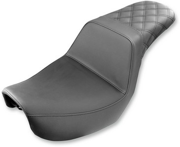 Saddlemen 2-Up Seat Step Up Front|Rear Saddlehyde?|Saddlegel? Black Se i gruppen Reservdelar & Tillbehr / Ram och chassidelar / Sadlar / Saddlemen hos Blixt&Dunder AB (08030562)