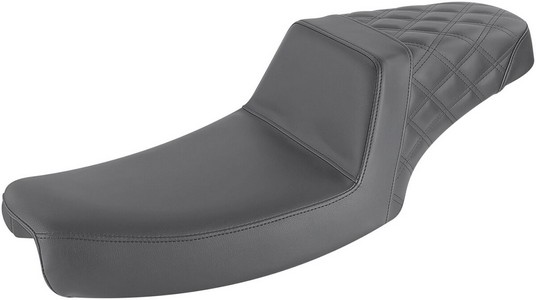 Saddlemen Step Up Seat - Rear Lattice Stitched - Fxd Seat Step Up Rear i gruppen Reservdelar & Tillbehr / Ram och chassidelar / Sadlar / Saddlemen hos Blixt&Dunder AB (08030661)