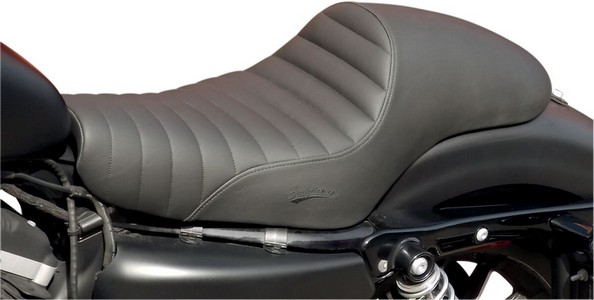 Saddlemen Seat For Sportster With 3.3 Gallon Tank Harley Davidson Seat i gruppen Reservdelar & Tillbehr / Ram och chassidelar / Sadlar / Sadlar Sportster hos Blixt&Dunder AB (08040455)