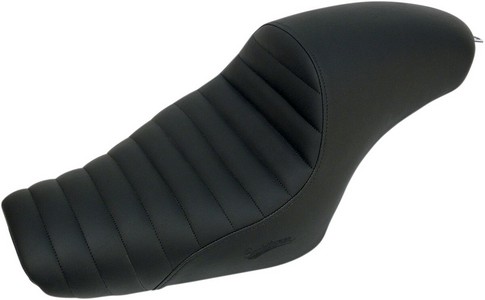 Saddlemen Seat Americano Pleated Black Harley Davidson Seat Americano i gruppen Reservdelar & Tillbehr / Ram och chassidelar / Sadlar / Sadlar Sportster hos Blixt&Dunder AB (08040457)