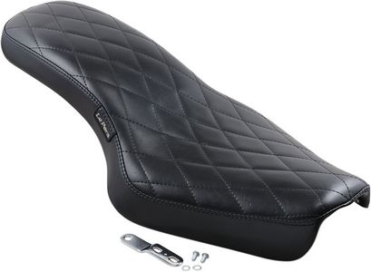 Le Pera Seat Cobra 2-Up Diamond Stitched Black Seat Cobra Diamond i gruppen Reservdelar & Tillbehr / Ram och chassidelar / Sadlar / Sadlar Sportster hos Blixt&Dunder AB (08040592)