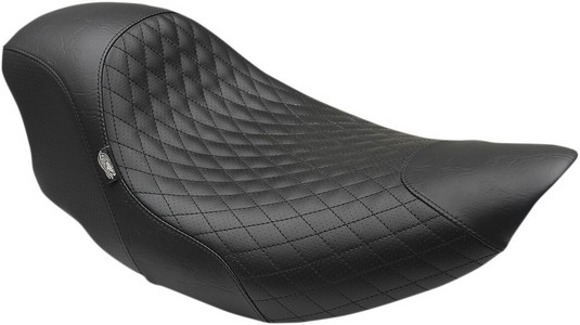 Mustang Seat Shope Signature Series Cafe Seats Diamond Stitch Seat Sho i gruppen Reservdelar & Tillbehr / Indian Motorcycles hos Blixt&Dunder AB (08102017)