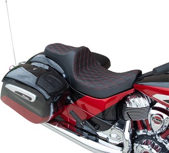 Drag Specialties Seat Prediii Ddia Red Vnl Seat Prediii Ddia Red Vnl i gruppen  hos Blixt&Dunder AB (08102264)