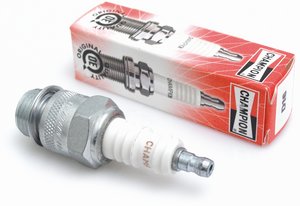Spark plug all SV/head -47, Champion D16 in the group Service parts / Maintenance / Universal / Sparkplugs at Blixt&Dunder AB (72-0021)