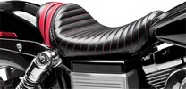 Le Pera Seat Stubs Spoiler Solo Tuck & Roll Black W/Red Stripes Seat S
