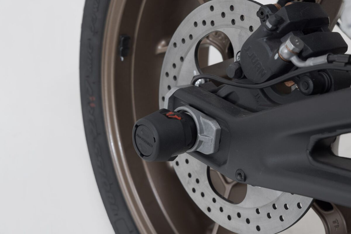 Sw-Motech Rear Axle Slider Set Black Zero Sr/F Rear Axle Slider Set