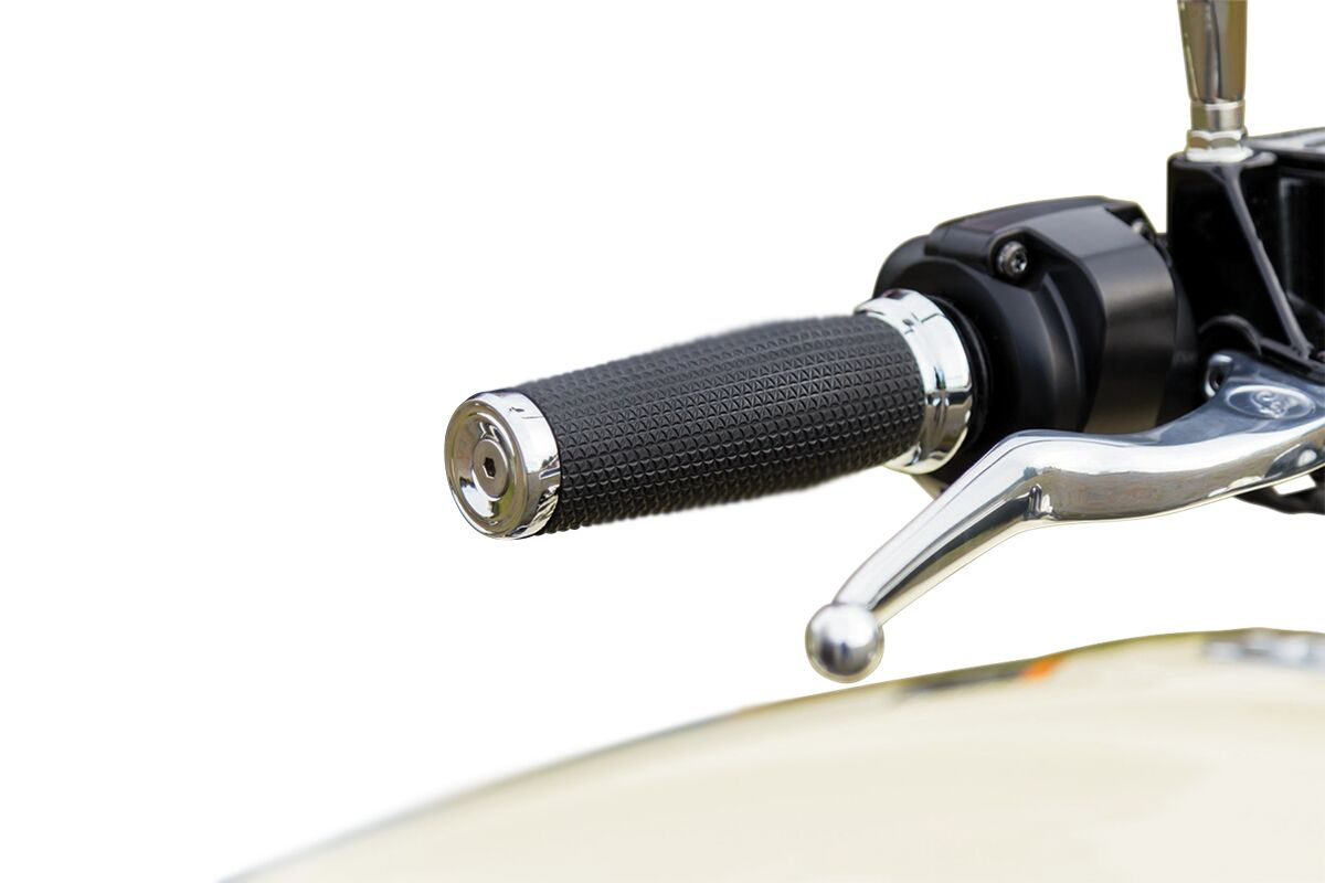 Kuryakyn Thresher Grips 7/8 In Uni Grip Thresher Univ 7/8 Ch