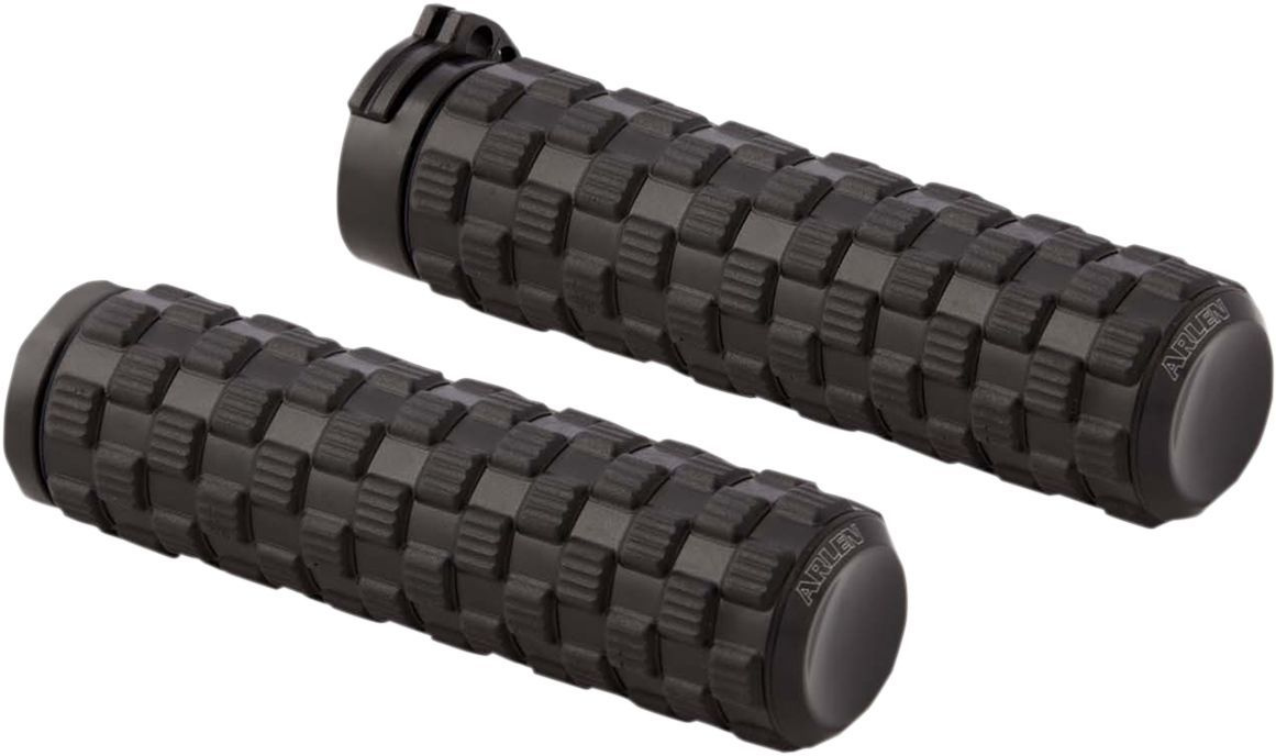 Arlen Ness  Grips - Airtrax - Cable - Blac