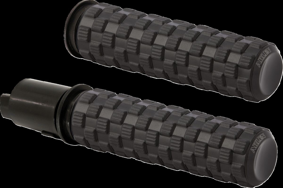 Arlen Ness Grips - Air Trax - Tbw - Black Grips - Airtrax - Flhx/Fltr
