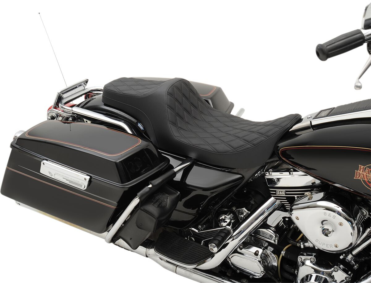 Drag Specialties Seats Seats Predator Iii Double Diamond Vinyl Black/B