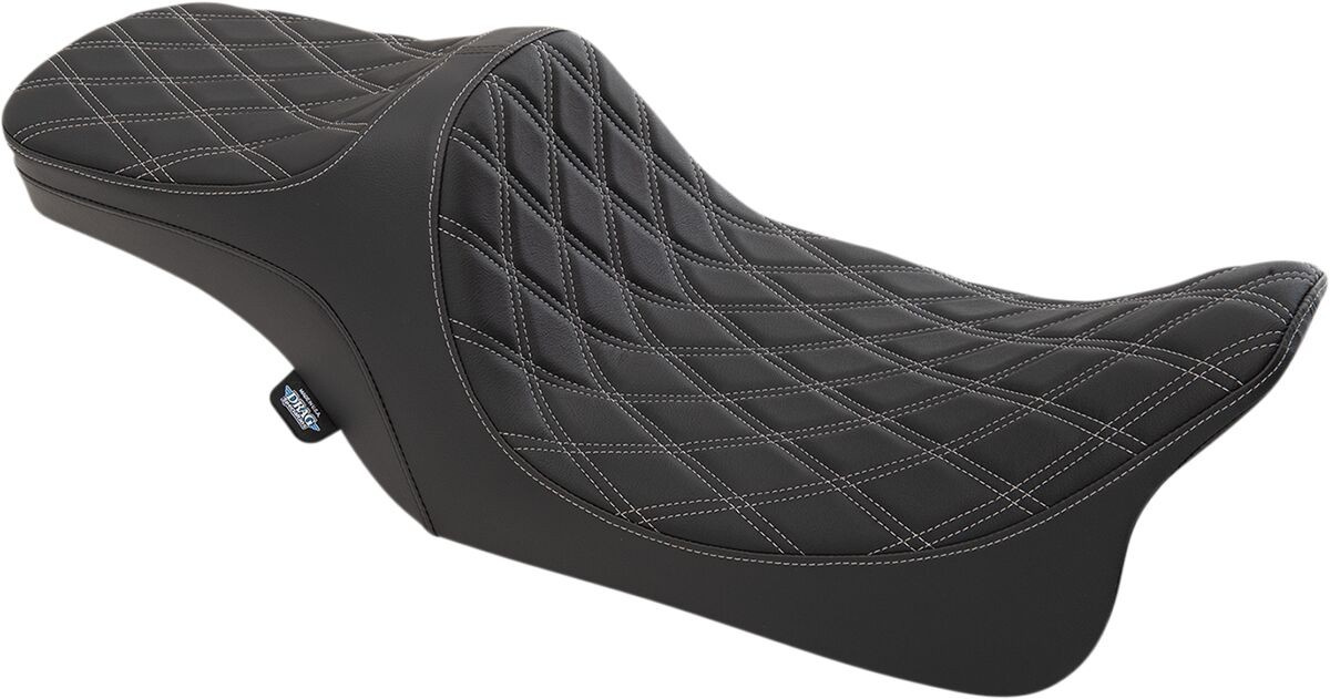 Drag Specialties Seats Seat Pred Iii Ddia Slvr Seat Pred Iii Ddia Slvr