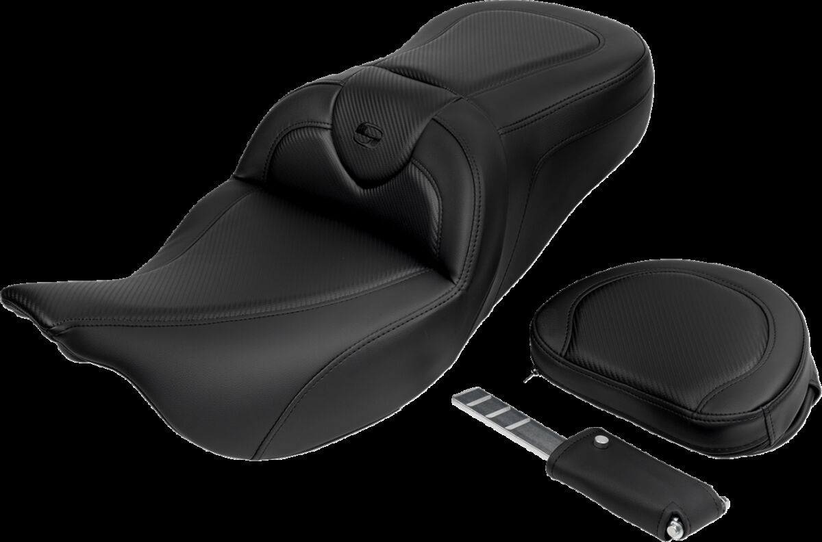 Saddlemen Seat Roadsofa Cf W/Br Black Stitch Seat Roadsofa Cf W/Br Bla