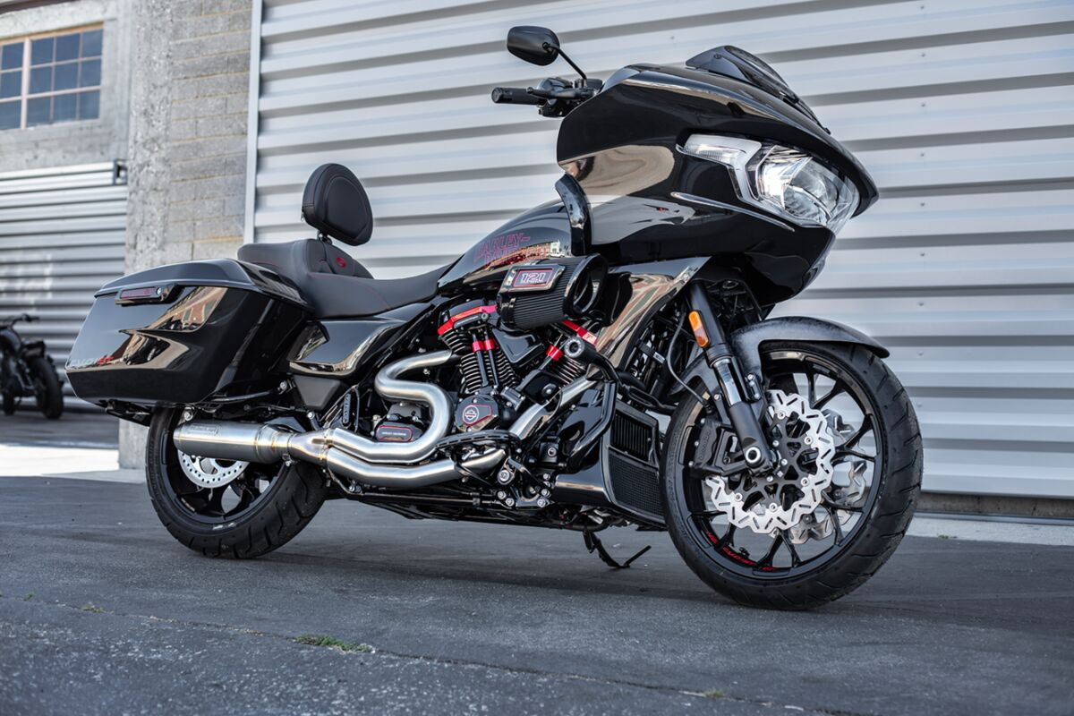 Saddlemen Roadsofa�?� Seat - Honeycomb - Red Stitch - With Backrest Se