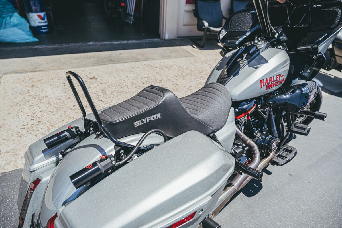 Slyfox Highnoon Seat - Vinyl - Gray Logo - Touring Cvo Seat Highnoon V