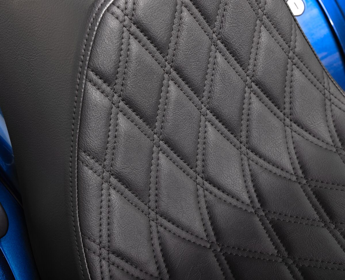 Drag Specialties Seats Predator Iii Seat - Double Diamond - Black W/ B