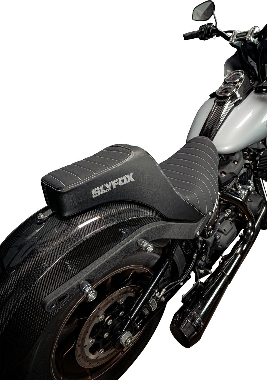 Slyfox Highnoon Seat - Vinyl - Silver Logo - Fl Seat Highnoon 2Up Blk