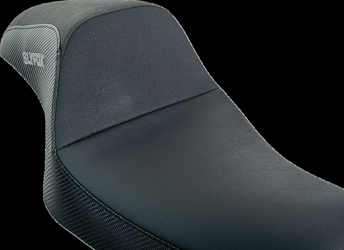 Slyfox Seat Slyfox Blk Vinyl W/Slipstp Smooth Cf Gry Logo Xl 04-22 Sea
