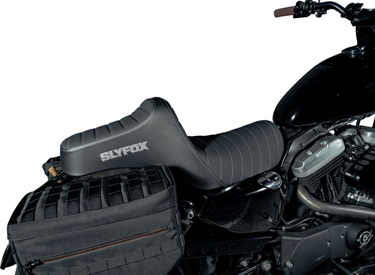 Slyfox Highnoon Seat - Vinyl - Classic Stitch - Silver Logo - Xl Seat