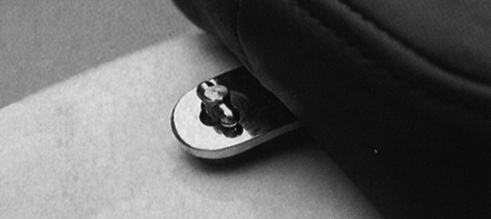 Quick release. seat pin 1/4