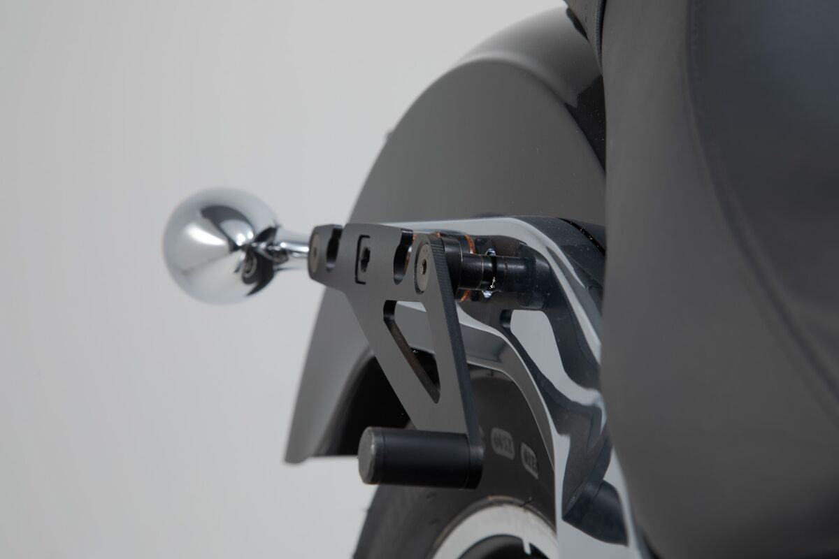 Sw-Motech Slh Side Carrier Right Harley-Davidson Softail Low Rider/ S
