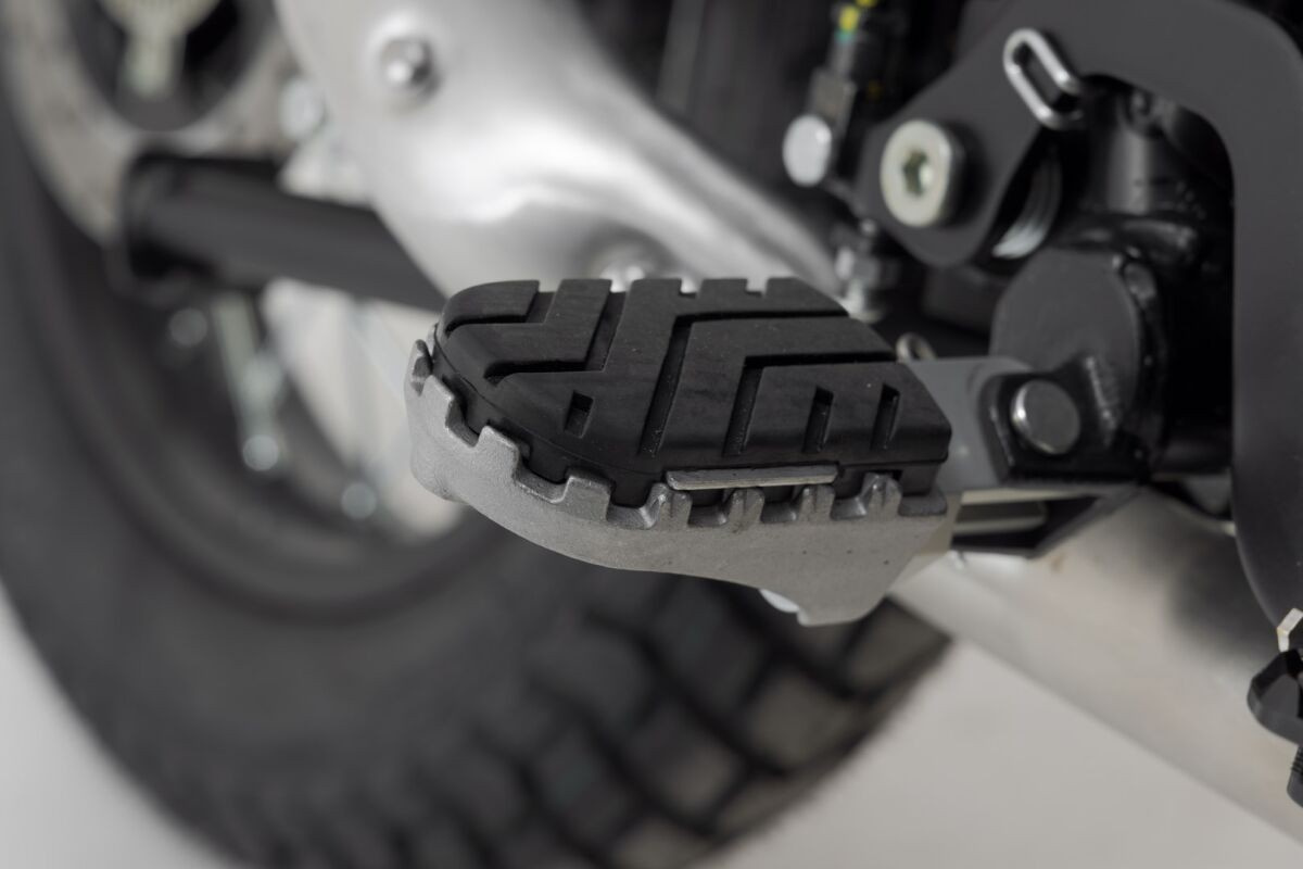 Sw-Motech Ion Footrest Kit Ion Footrest Kit