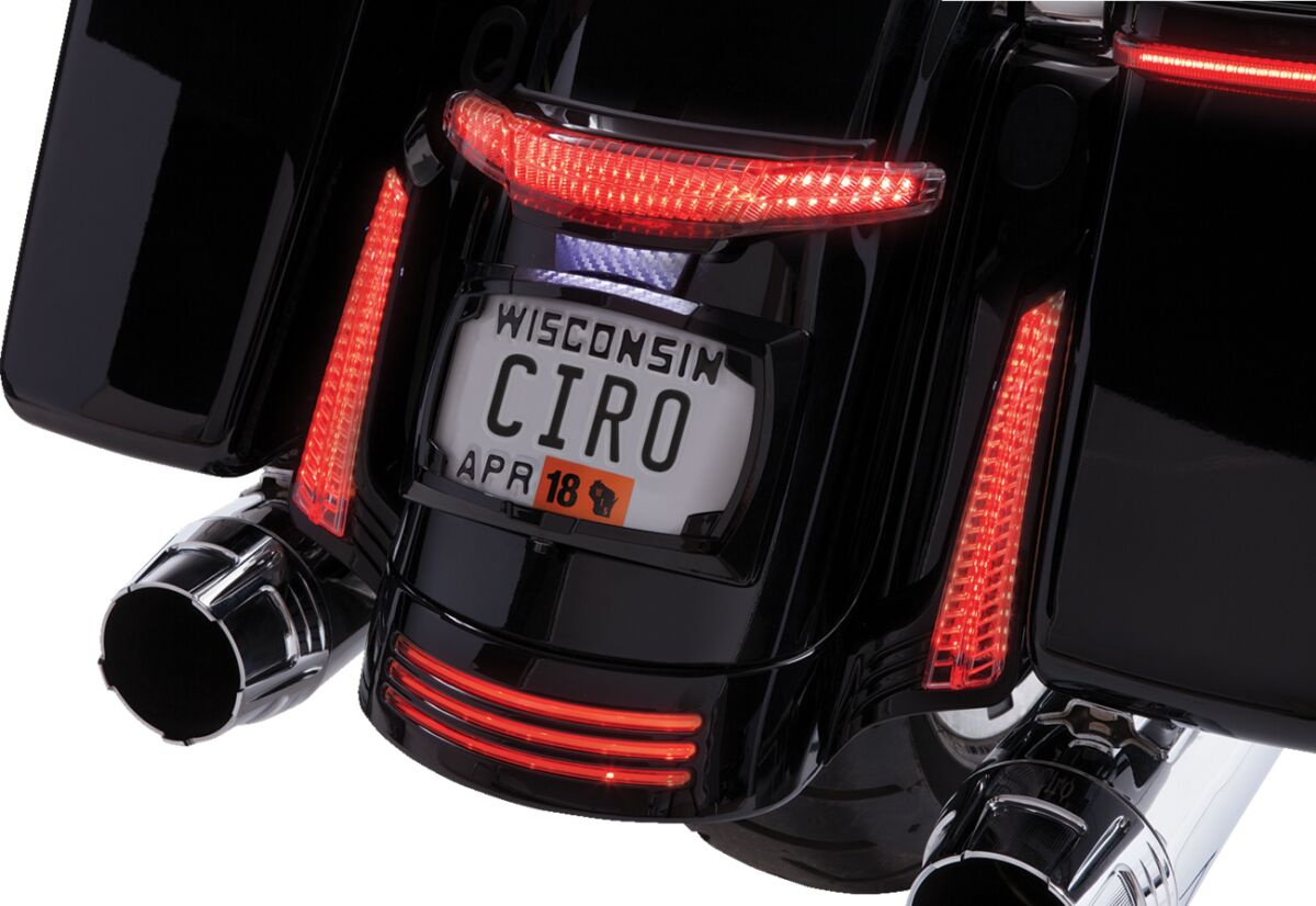 Ciro Taillight & License Plate Mount Tailight/Lp 14-20Flhx Blk