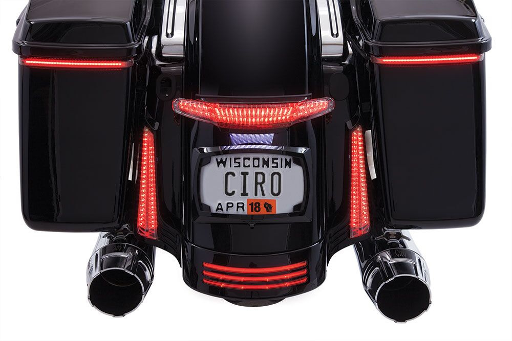 Ciro Taillight & License Plate Mount Tailight/Lp 14-20Flhx Blk
