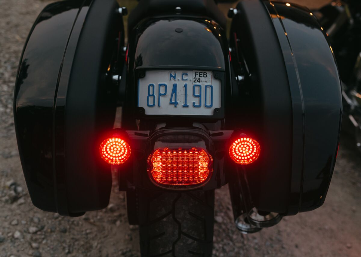 Custom Dynamics Tailight Lwprfl Led Smknw Low Profile Taillight With N