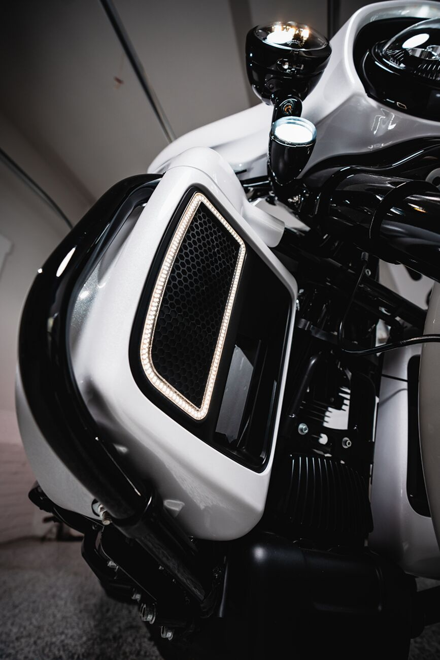 Custom Dynamics Probeam Dynamic Ringz Front  Turn Signals 1157 Base Am